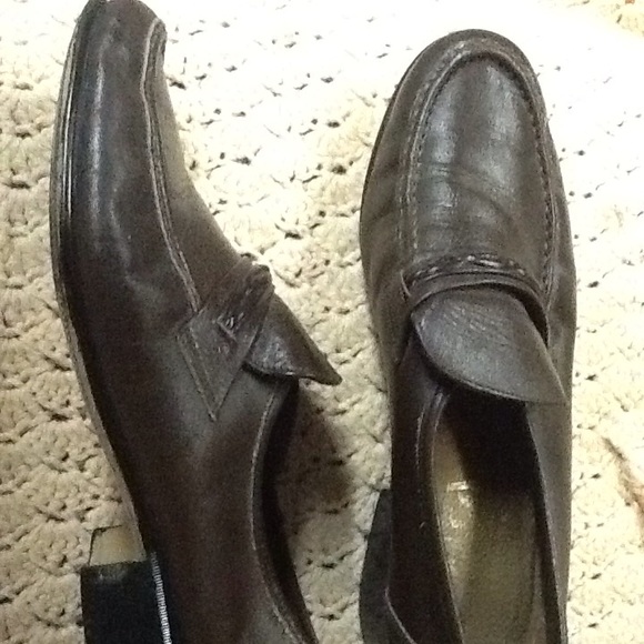 faded cant read Shoes Vintage Mens Leather Dress Shoes Size 2